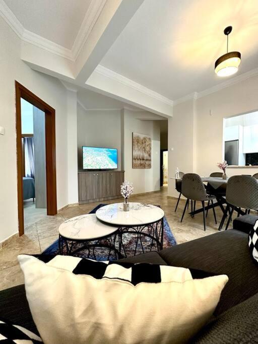 The “Roman Market” Lux Apartment Thessaloniki Exterior photo